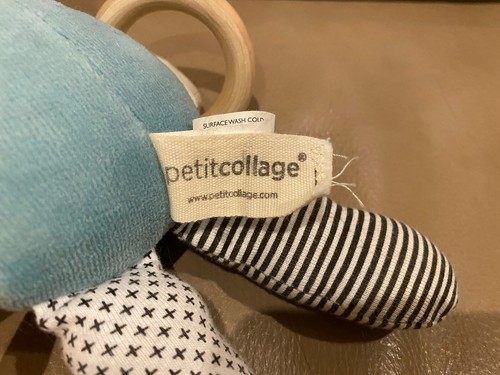 Petit Collage Baby 9” Peluche Tessuto Cotone Wooddn Teether - Foto 5 di 5