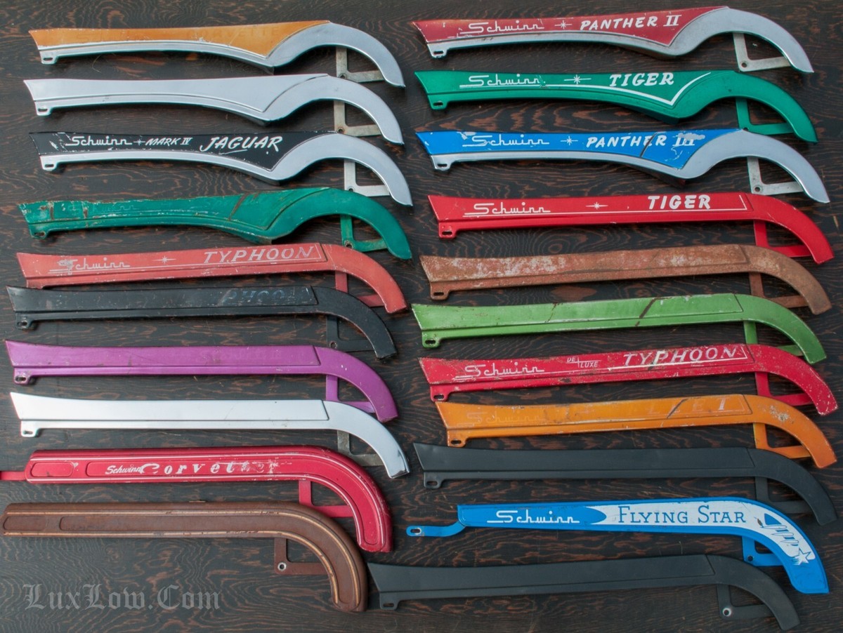 Vintage Schwinn Middleweight Bike CHAINGUARD Choice 26