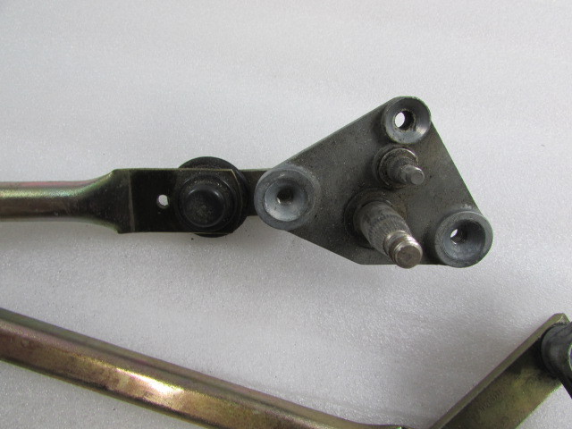 Ferrari 360, Wiper Motor Transmission Linkage, Used, P/N 65409100
