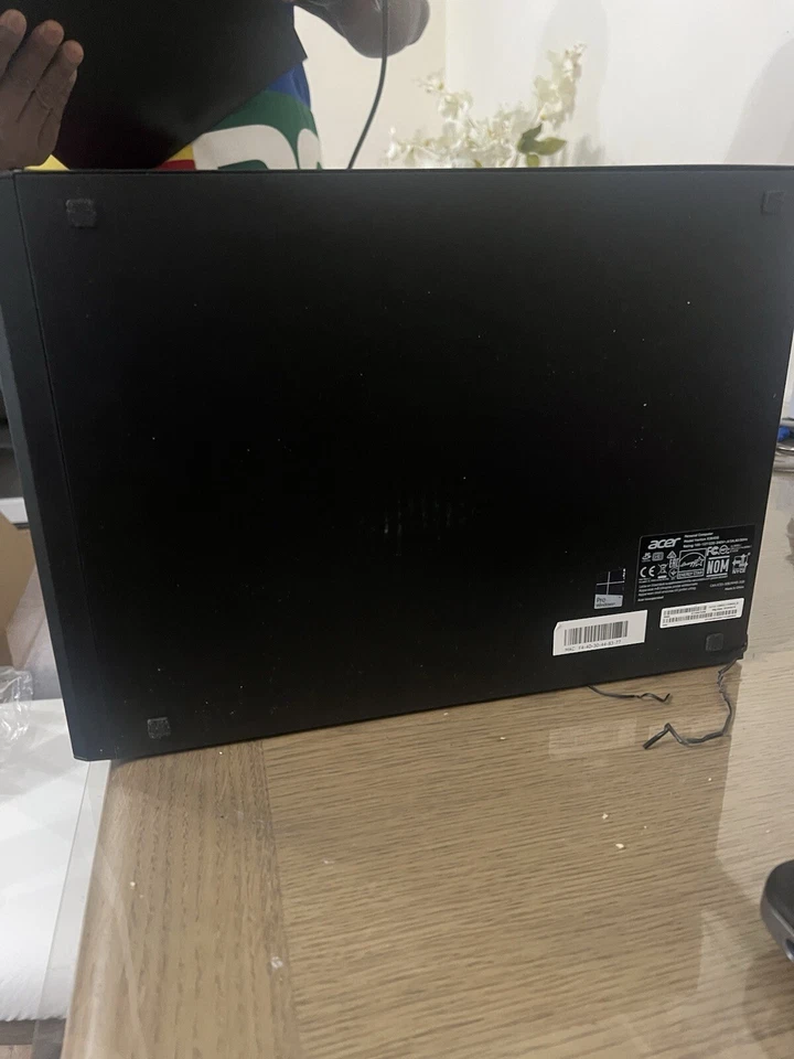 Acer Veriton X2640G - i5-6400 CPU @ 2.70GHz - 1TB HDD - 4GB RAM - 5 4D - Image 4 of 4