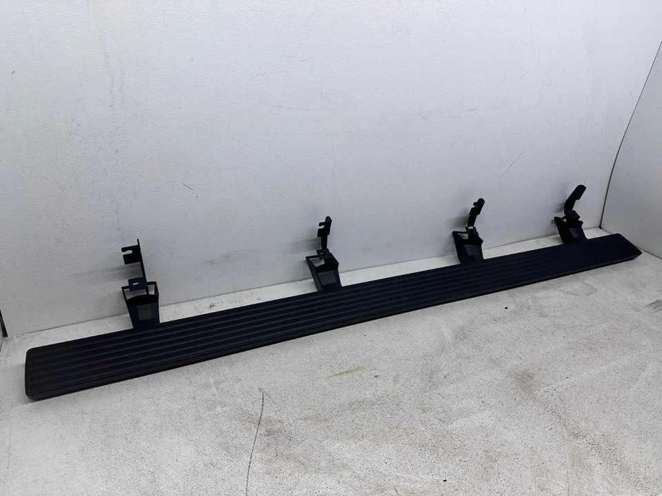 2020-2025 Silverado Sierra 2500 HD 3500 HD Running Board 84388999 OEM 7 Feet — 第 4/4 张图片