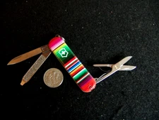 VICTORINOX CLASSIC-MEXICAN ZARAPE-2021-SPECIAL EDITION-SWISS ARMY KNIFE-EXCELENT