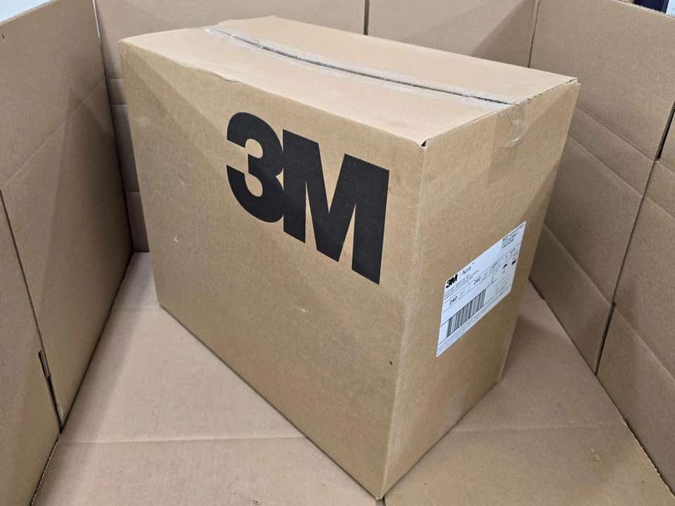 3M Genuine Aura 9210+ N95 Particulate Respirator Disposable Masks Case of 240 - Image 4 of 4