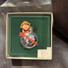 Vintage Hallmark Peeking Elf Christmas Ornament With Box