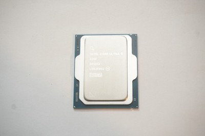 SRQD2 Asus Intel Core Ultra 5 225F10 LGA1851 processor G700TF-U5F5060