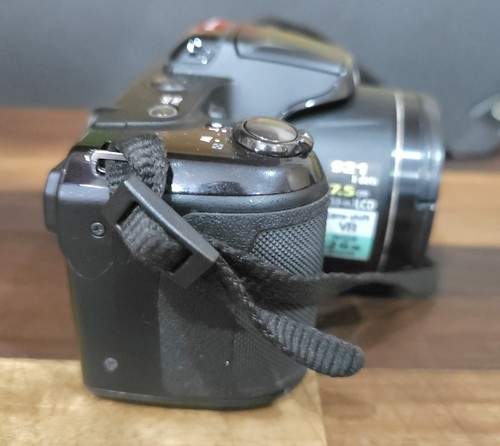 Superb Nikon Coolpix L810 16MP CCD Bridge Digital Camera 26x Zoom+8GB Memory - Picture 5 of 23