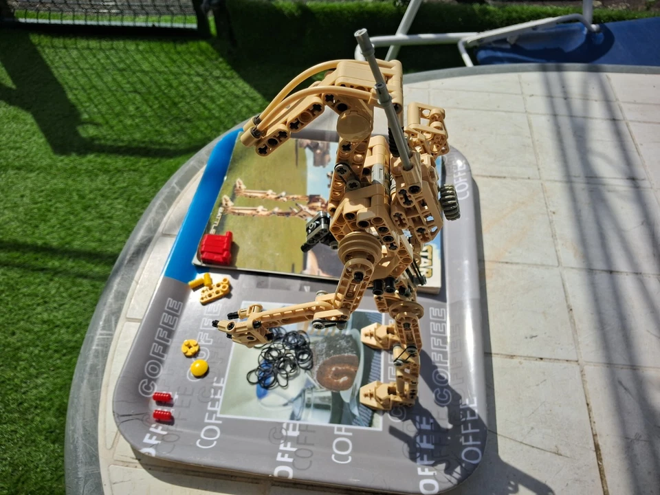 LEGO Technic 8001 Battle Droid, photo 2 sur 5