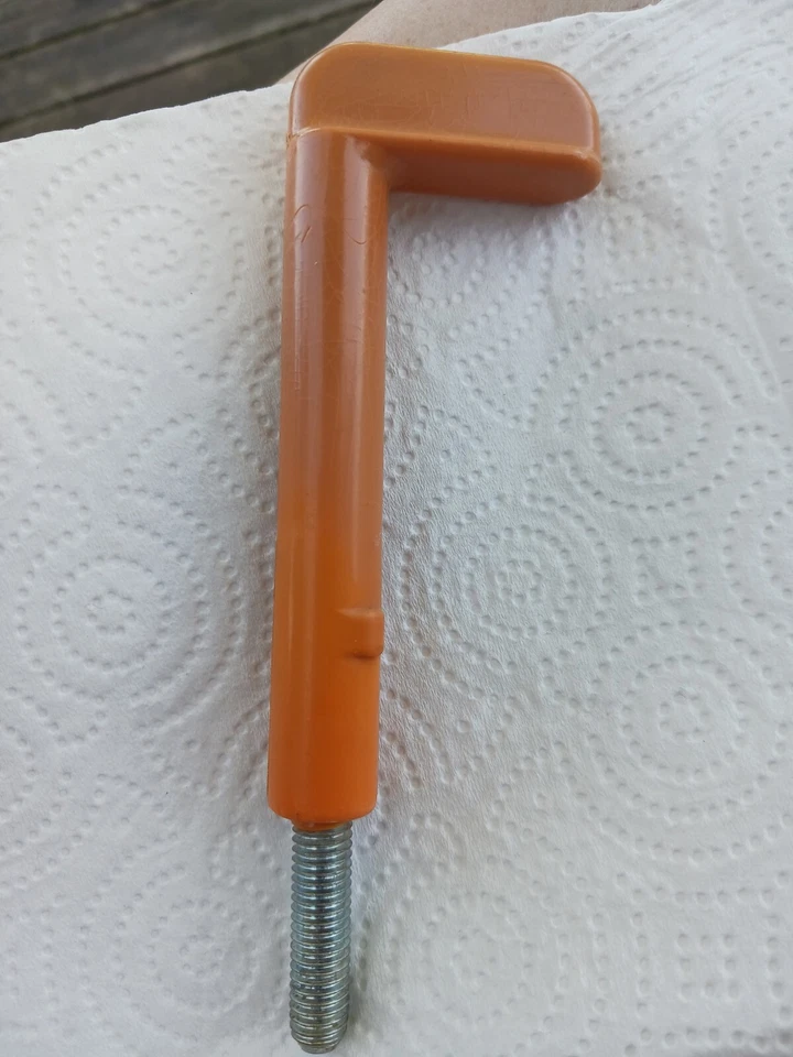 Repuesto Soporte Batería Cortacésped Neuton EM 5.1 Foto 2 de 4