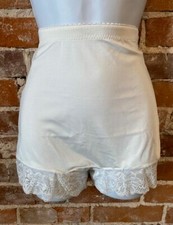 Rhonda Shear White Lace Trim Smooth Pin-up Retro Panty Boyshort Brief New