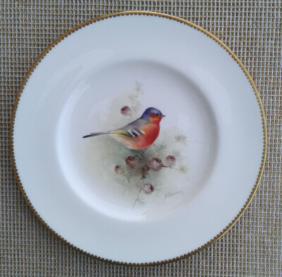 ROYAL WORCESTER BUCHFINK TELLER - SIGNIERT E. CITIESEND.