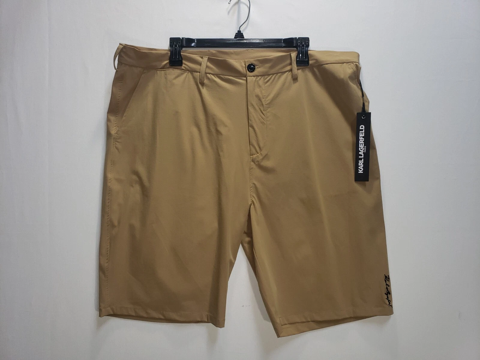 NEW Karl Lagerfeld Shorts Mens LARGE Tan Casual Flat Front Chino Nylon $129
