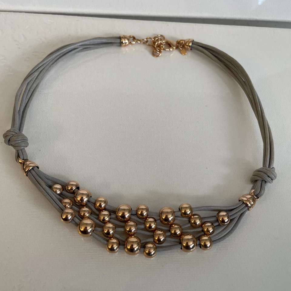 Collar moderno Milor Italia cuentas de bronce y cuero gris anudado 18""L Foto 4 de 4
