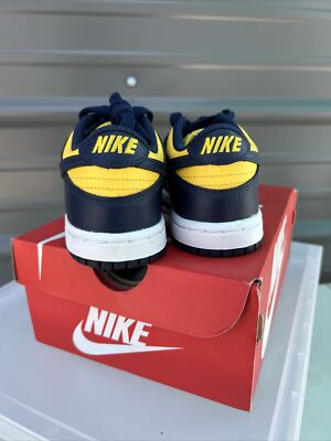 Nike Dunk Low Varsity Maize Michigan Little Kids Size 12c CW1588