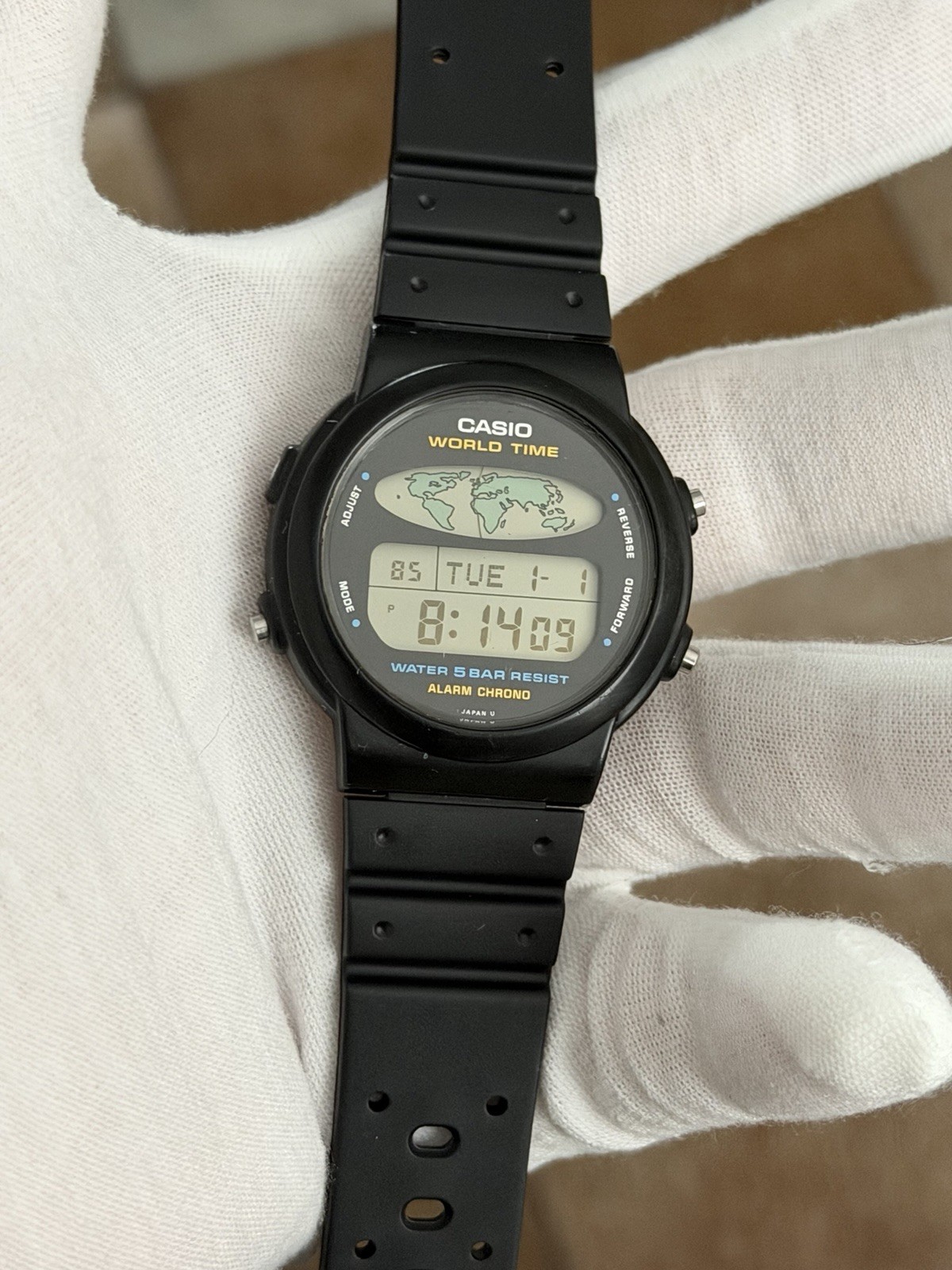 Rare Vintage Casio World Time W-60U Men’s Digital Sports Watch JDM 1980s