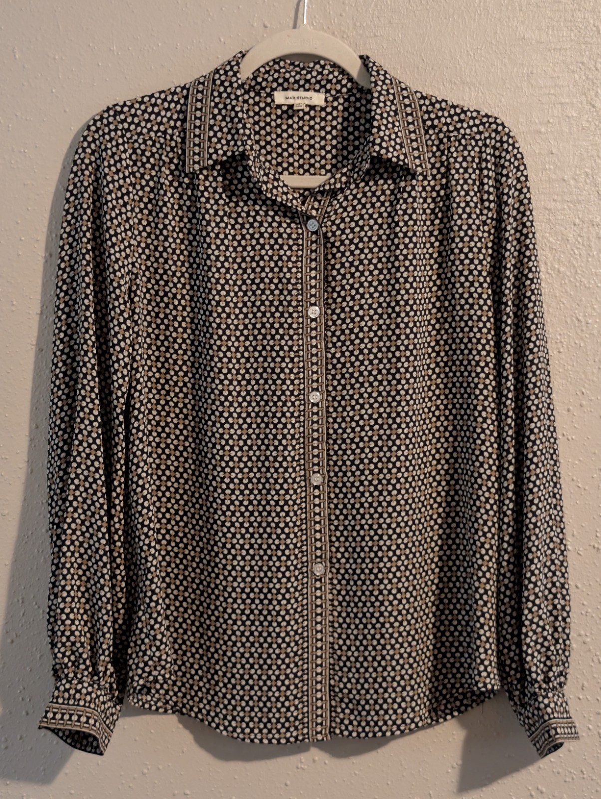 Max Studio Geometric Patterned Long Sleeve Button… - image 5