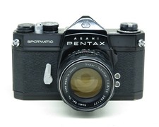 Pentax SP w/Super-Takumar 55mm f/1.8 - Case - Excellent vintage condition