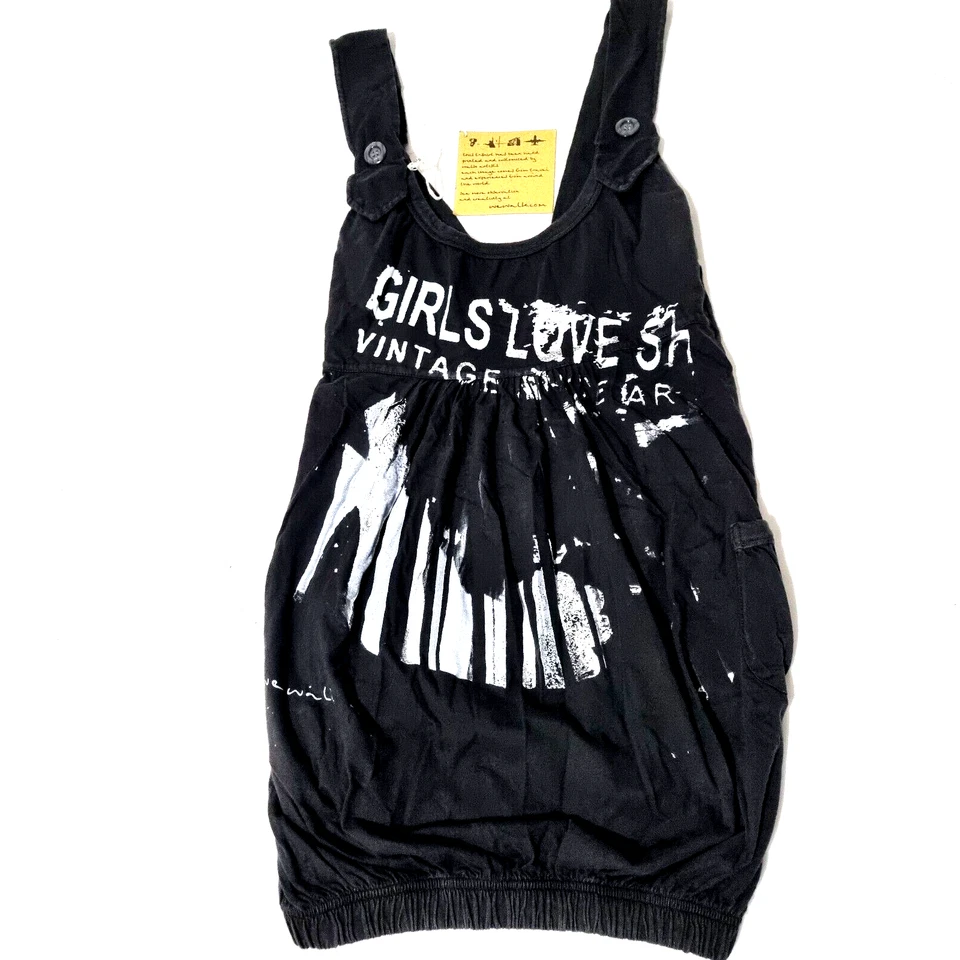 We Walk Dungaree Girls Love Shoes Black White Hand Printed Art Women Size S R$59