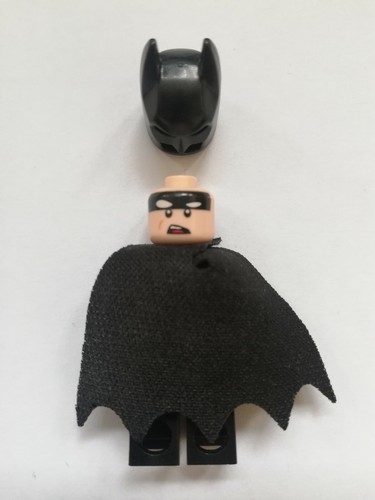 Lego Minifigure Super Heroes sh312 Batman - Utility Belt, Head Type 1 - Zdjęcie 3 z 4