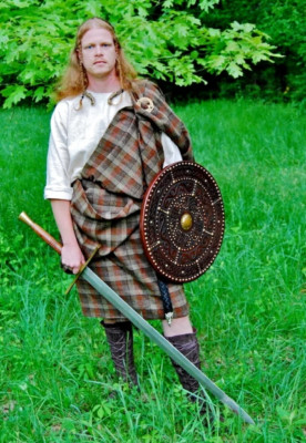 Traditional Great Kilt Scottish 16th Centaury Great Kilt Available in 40+ Tartan