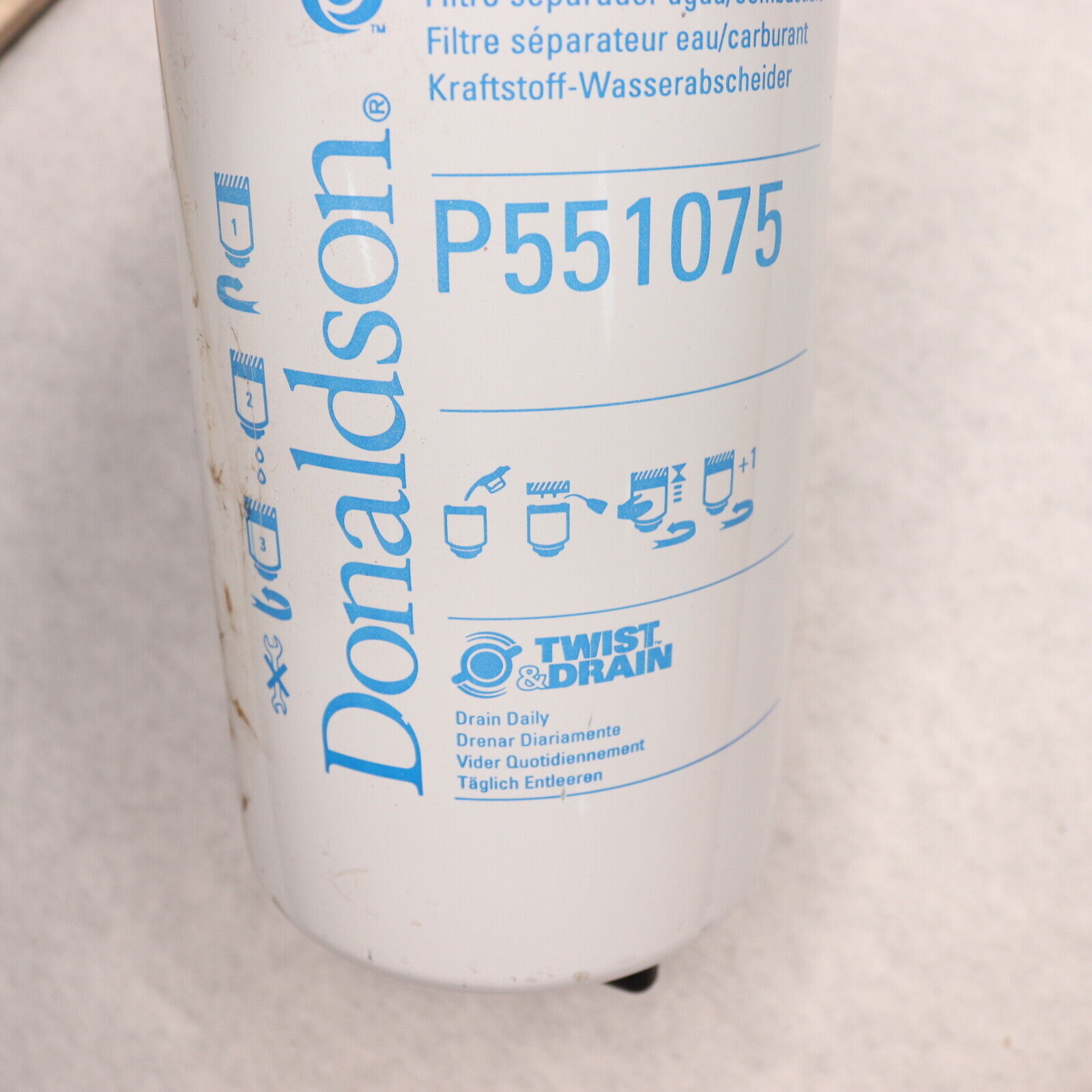 Donaldson Fuel Filter Water Separator Spin-On Twist & Drain P551075