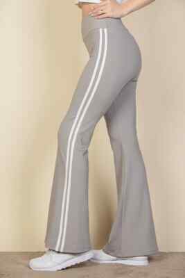 New York Active Contrast Side Stripe Flare Pants Regular Grey size medium NWOT