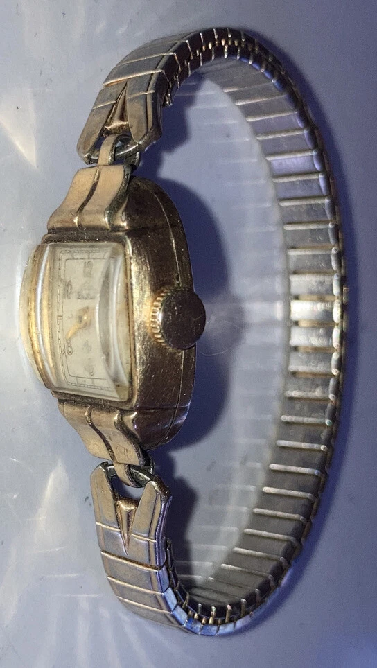 Elgin deluxe ladies watch best sale