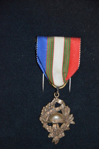 Insigne Anciens Combattants 1914-1918 - Houdain (Pas-de-Calais) - France