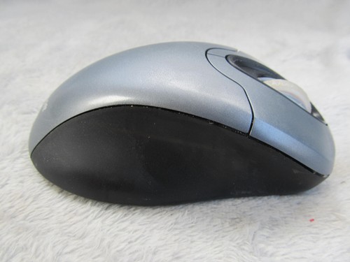 Microsoft Standard Wireless Optical Mouse 2.0 Model 1025 NO RECEIVER - 第 6/10 張圖片