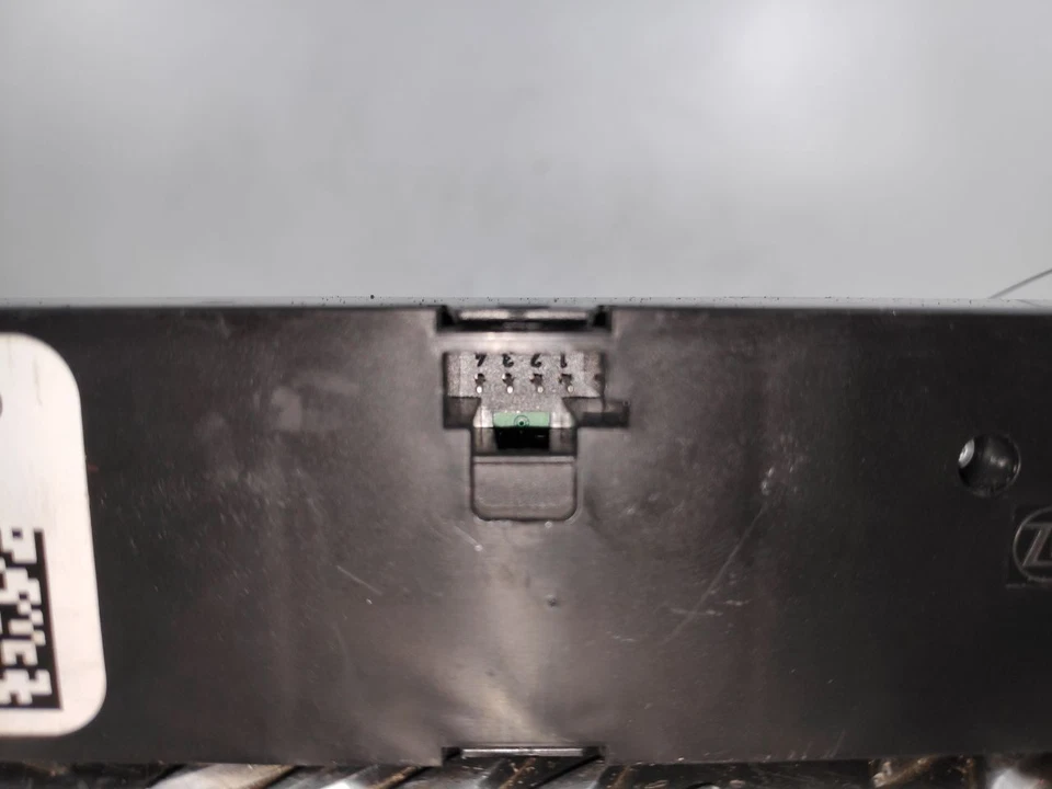 2018 MERCEDES SPRINTER B905 RADIO / CONTROL ESTÉREO A907 900 24 03 - Imagen 2 de 4