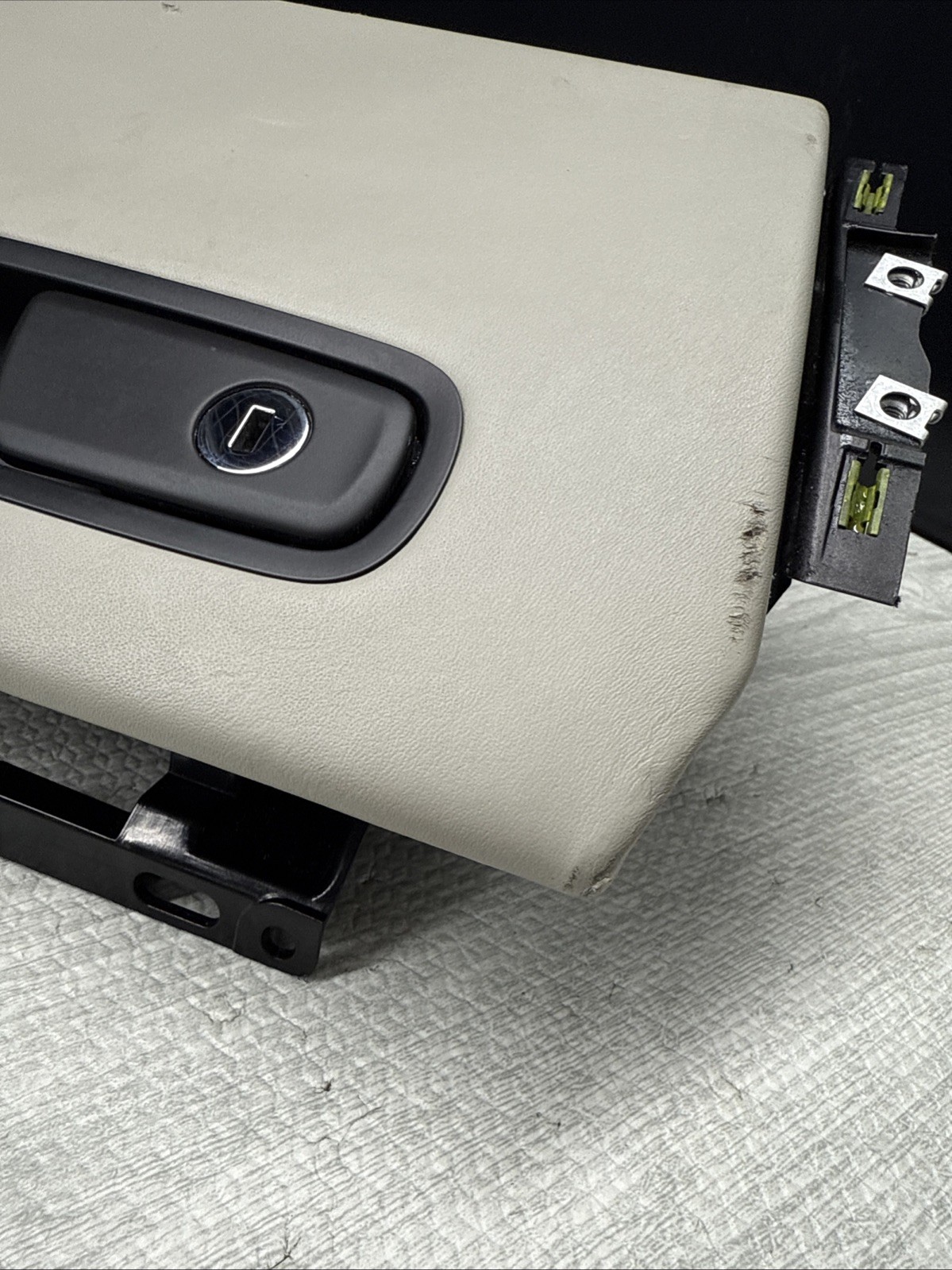 Glove Box Dash Compartment Grey Leather 4T1857103 Lamborghini Huracan Spyder