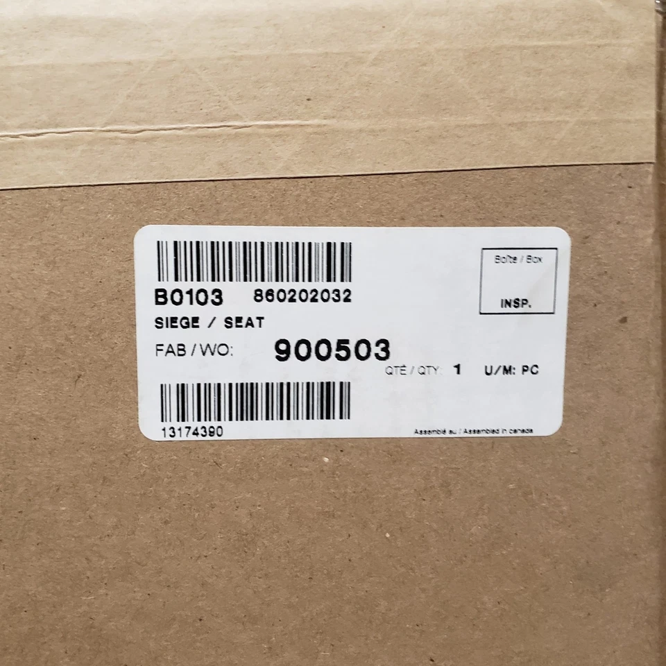 Ski-Doo BRP OEM WideTrack 1-UP Heated Seat | REV Gen4 (Wide) 20” & 24” 860202032 - Image 3 of 4