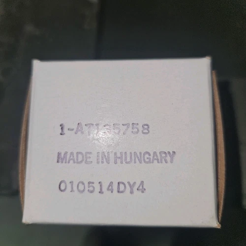 John Deere Original Equipment Bulb #AT135758 (CA5)