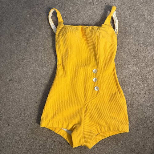 Sea Lure of California Bathing Suit Vintage 50’s-60’s Great Condition Size 10/32