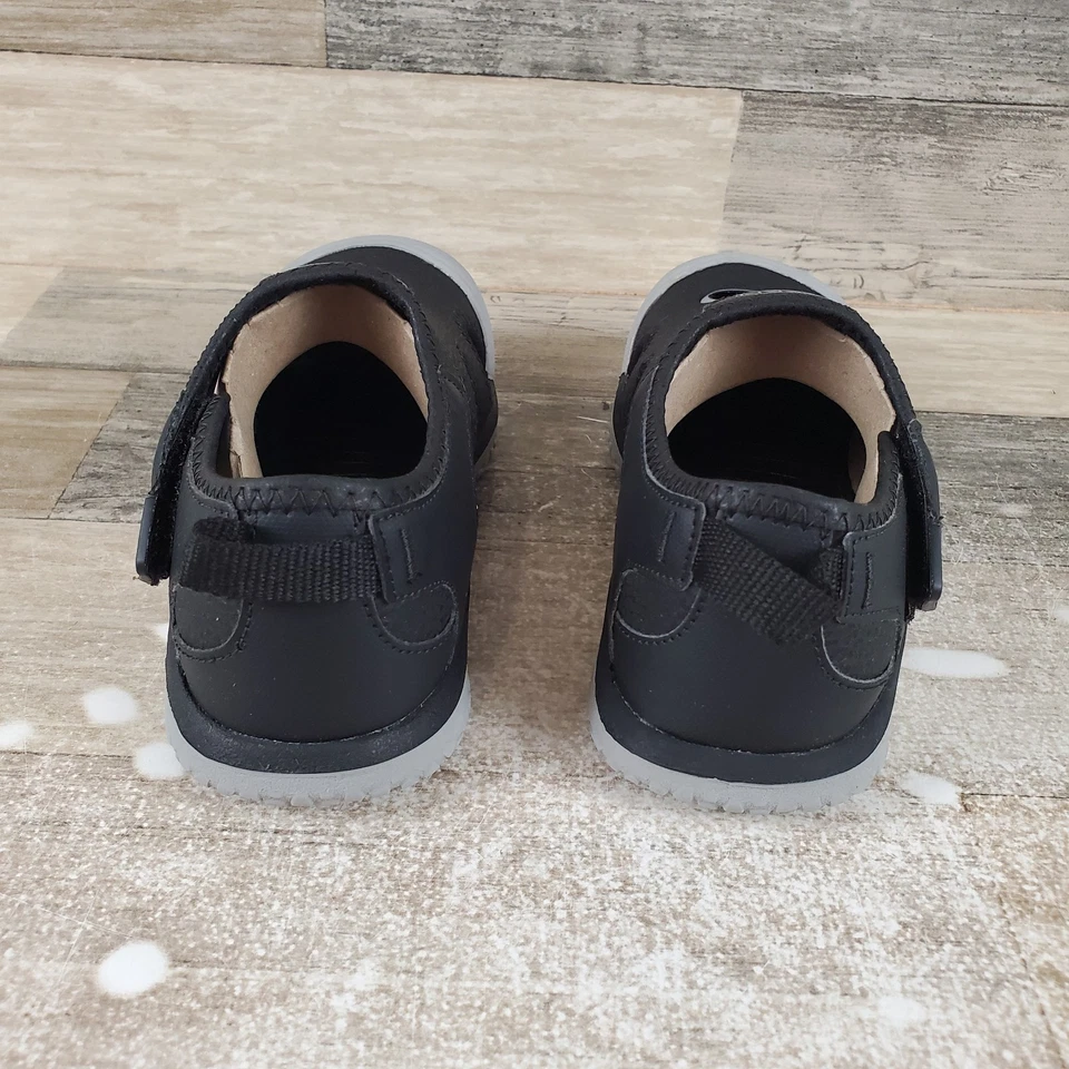 Sandalias Keen Stingray Juveniles Talla 1 Cuero Negro Llovizna Punta Redonda Impermeables Foto 3 de 4