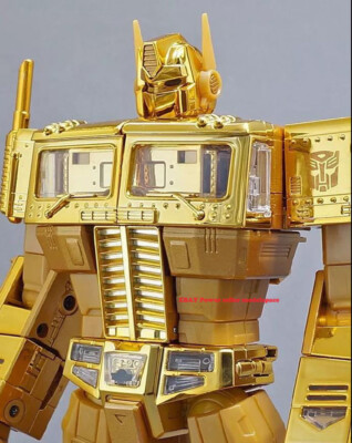 TAKARA TOMY MP10G Transformation Toy Gold Optimus Prime Action
