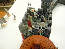 1 1990 Reamsa Rock Thrower 1/32nd well Painted (June. Listing)