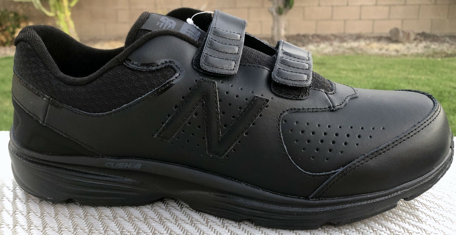 New Balance MW411HK2 купить в Америке 