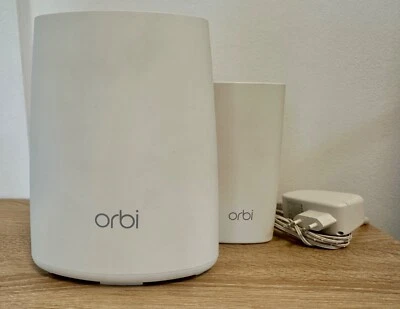 Netgear RBK30 – Orbi AC2200 Tri-band WLAN System Router + Satelit - Bild 1 von 4