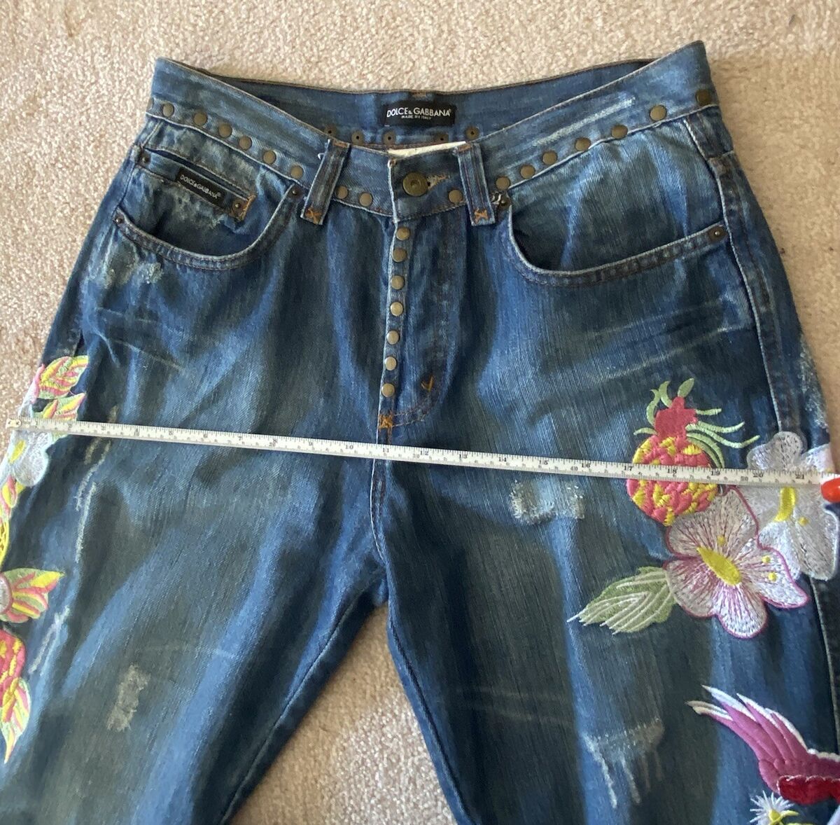 New Dolce & Gabbana Embroidered Jeans Hawaii Theme 5 Pocket New Dolce & Gabbana Embroidered Jeans Hawaii Theme 5 Pocket