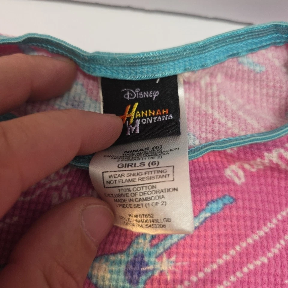 Hannah Montana Pink 2 Piece Pajama PJ Set Girls Sz 6 Guitars Miley Cyrus Disney - Image 2 of 4