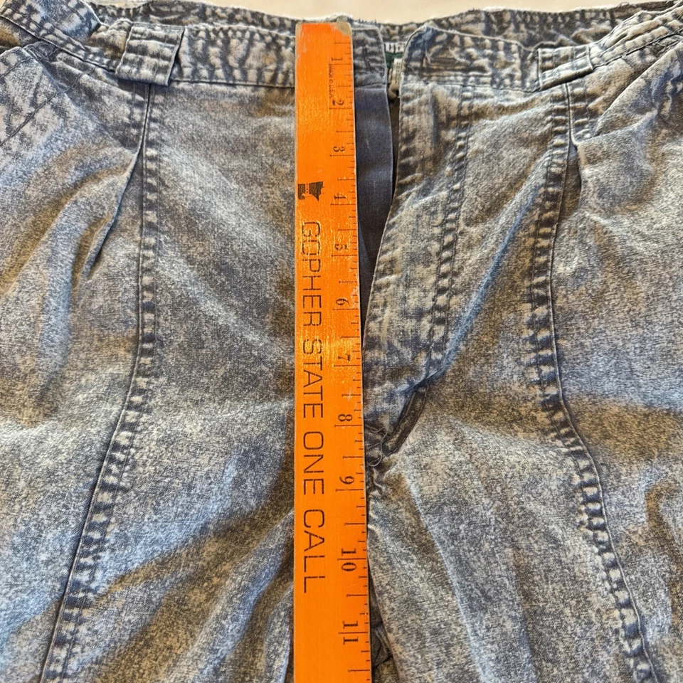 Vtg 90’s Bugle Boy Baggy Denim Jeans Sz 30 Inseam 28” Lite Blue Stone Washed - Image 4 of 4