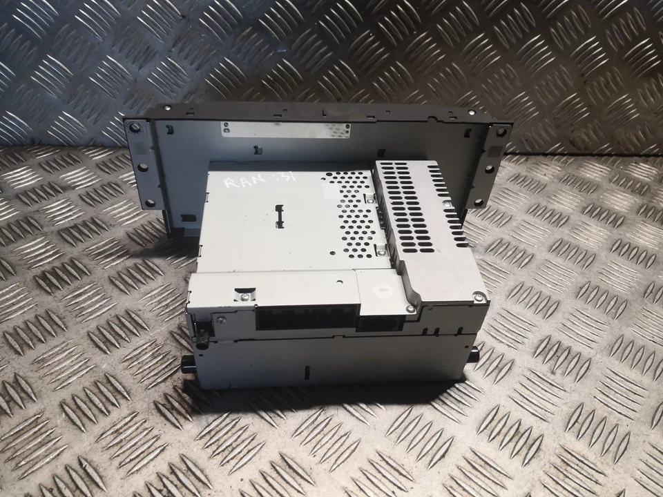 RANGE ROVER SPORT L320 Radio Stereo CD Musikspieler Head Unit VUX500340 - Bild 3 von 4