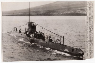 1942 US Navy Submarine S-26 Sinks After Collision 3 Saved Original Wirephoto