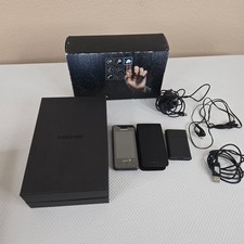 Vintage Samsung Instinct SPH-M800 Phone Bundle Sprint Black