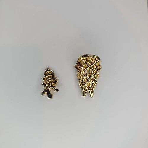 Vtg Skeleton Warriors Aracula WRIST GAUNTLET original gold weapon accessory part