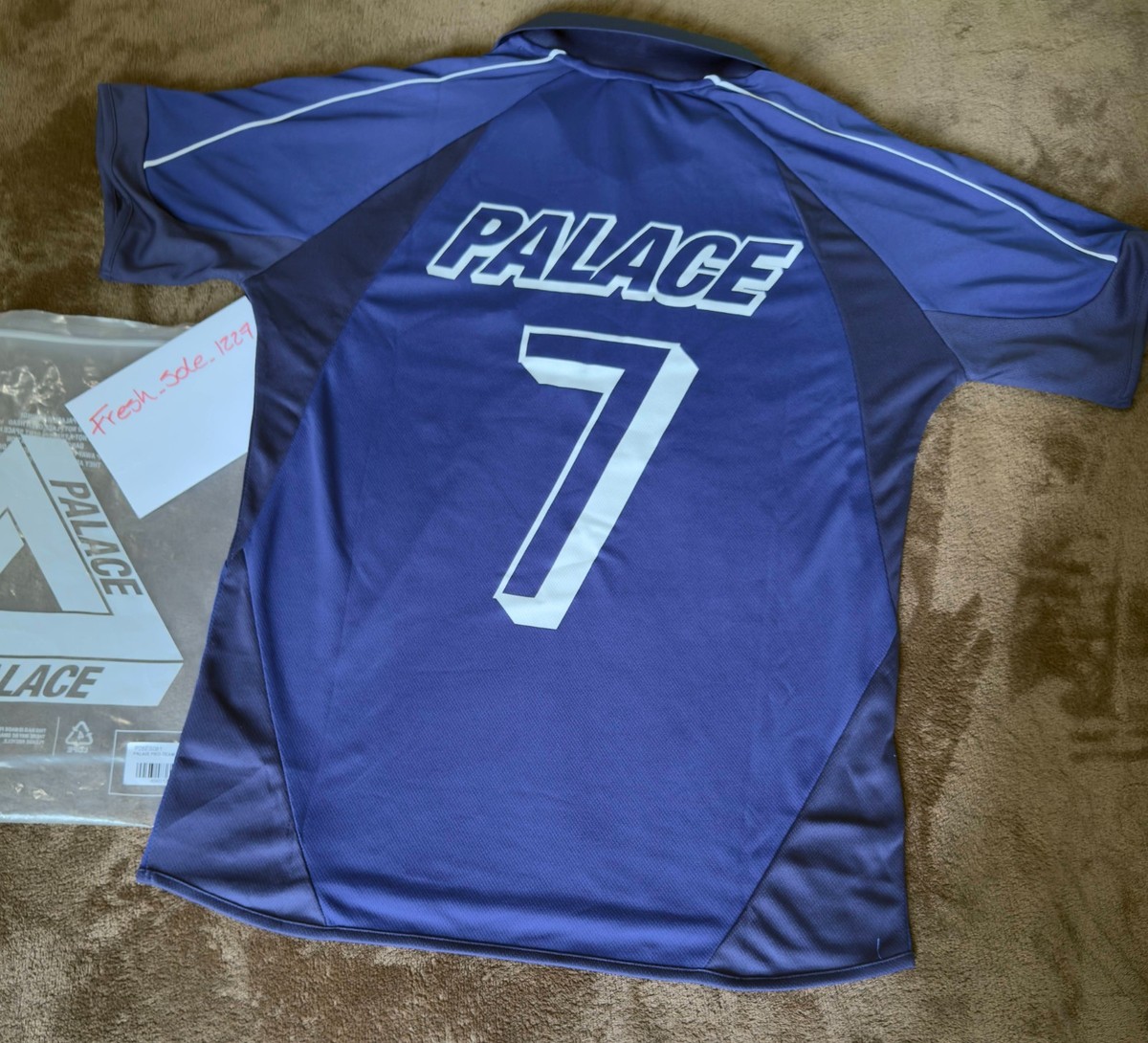 PALACE PALAIS PRO-TEAM JERSEY SIZE SMALL BLUE BERRY COLOR 100