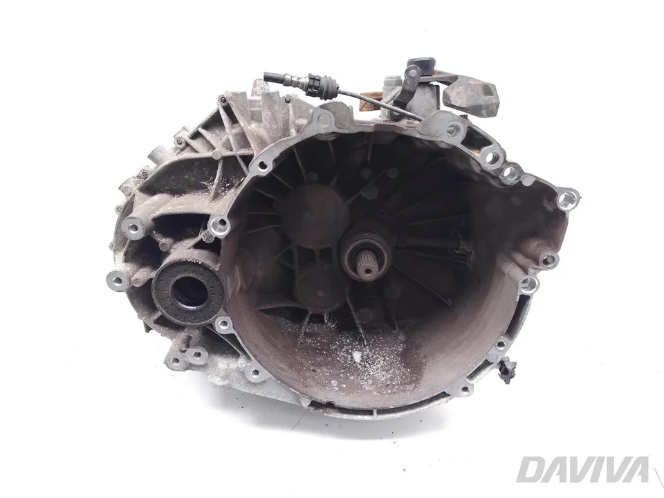 Volvo V60 Boîte de vitesses manuelle à 6 vitesses D4 Diesel 133kW (181 HP) 2013 - Image 2 of 4