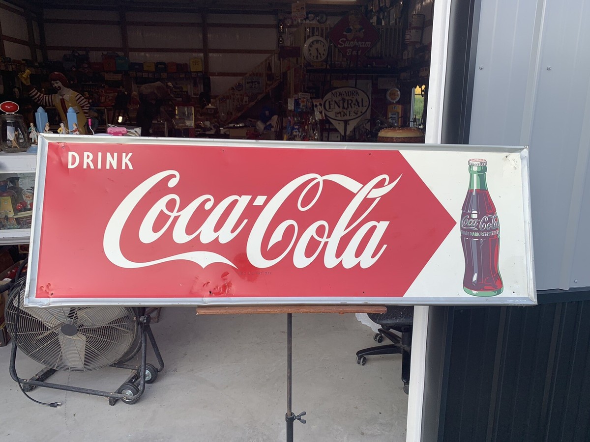 〈昭和レトロ〉Coca-Cola レトロサイン 直径約60cm RARE 1960 Coca-Cola Double-Sided Cardboard Litho Sign & Kay