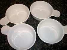 CORNING WARE LOT OF 4 WHITE GRAB IT BOWLS P-150-B WITH HANDLE 15 OZ. SOUP CHILI