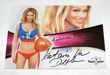 2011 Benchwarmer KATARINA VAN DERHAM Bubblegum #A05 Gold Foil Auto ST PAULI GIRL